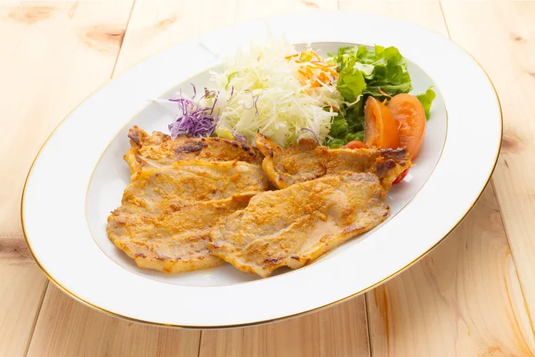 豚ロース味噌漬け　盛り付け例